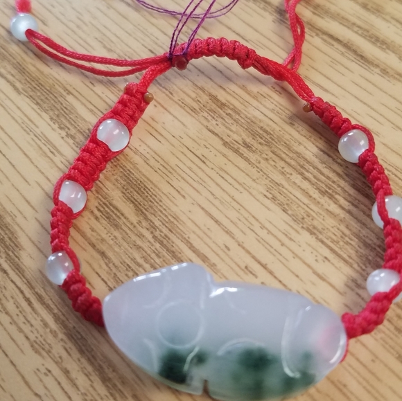 Jade Adjustable bracelet - Picture 3 of 7